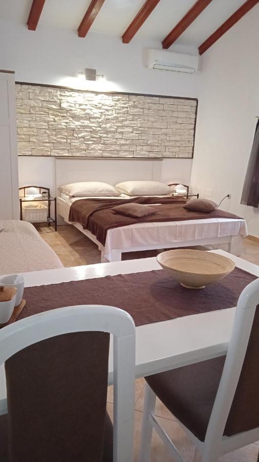 Apartments Janjac Vodice Bagian luar foto