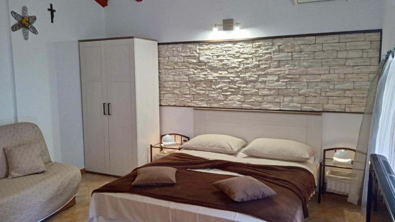 Apartments Janjac Vodice Bagian luar foto