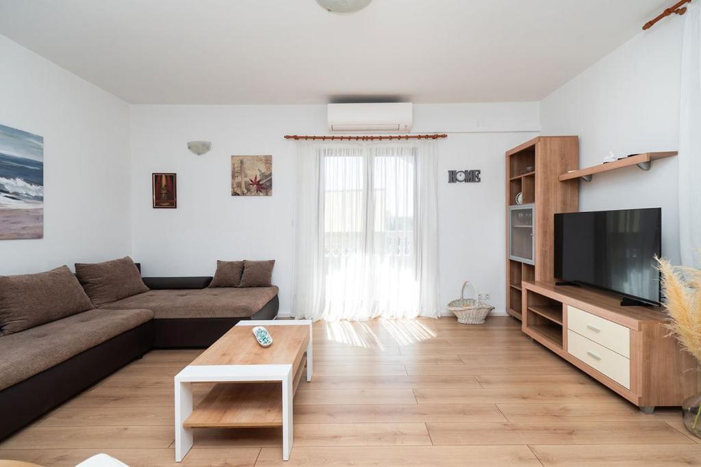 Apartments Janjac Vodice Bagian luar foto