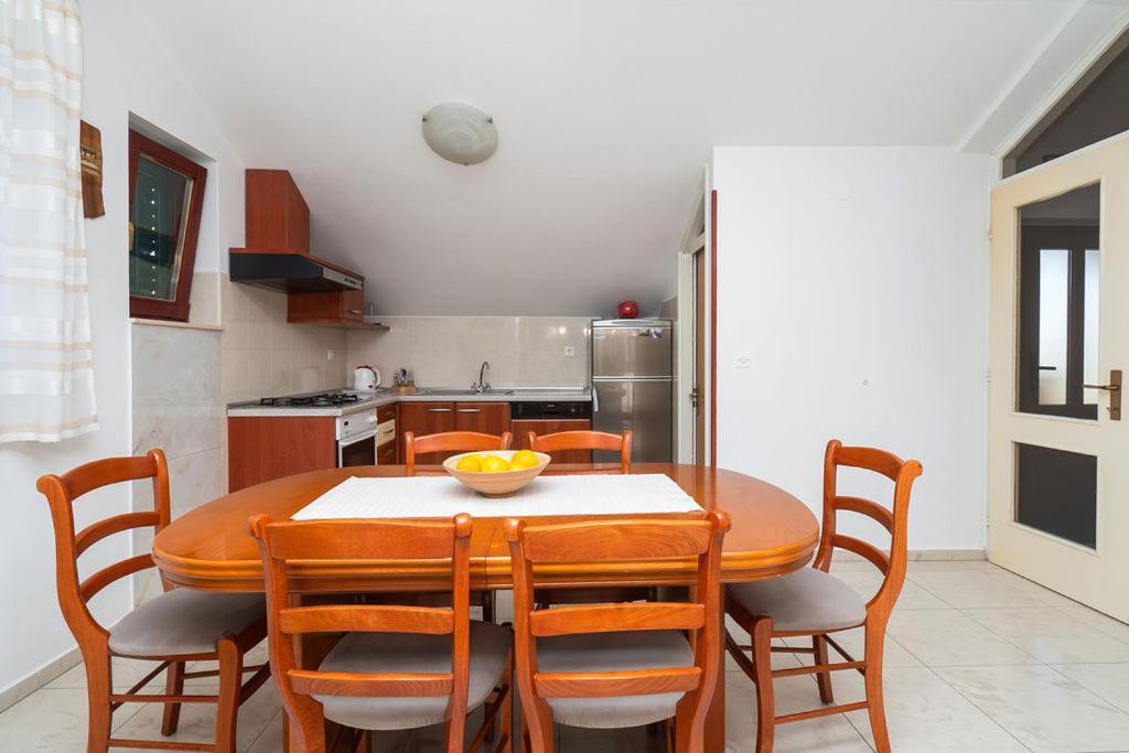 Apartments Janjac Vodice Bagian luar foto
