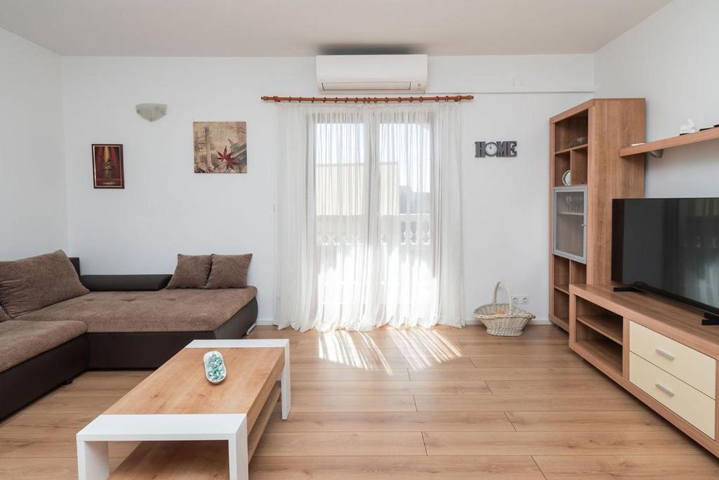 Apartments Janjac Vodice Bagian luar foto