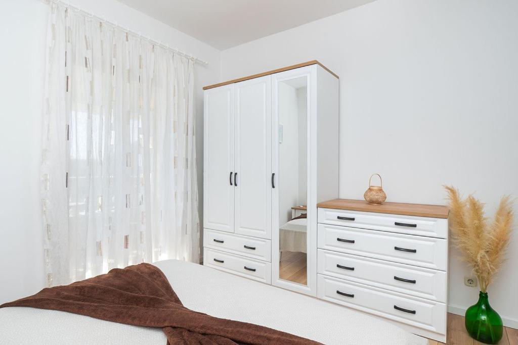 Apartments Janjac Vodice Bagian luar foto