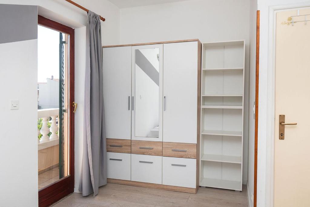 Apartments Janjac Vodice Bagian luar foto