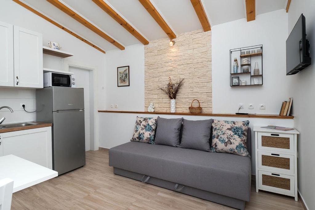Apartments Janjac Vodice Bagian luar foto