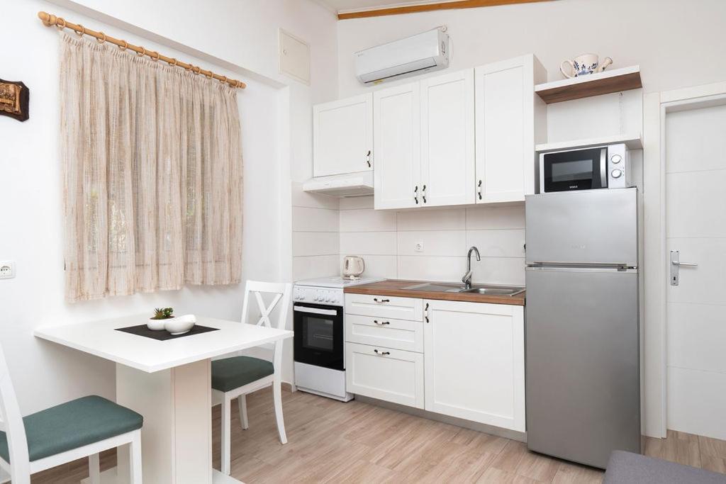 Apartments Janjac Vodice Bagian luar foto