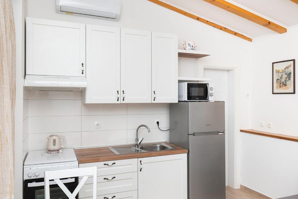 Apartments Janjac Vodice Bagian luar foto