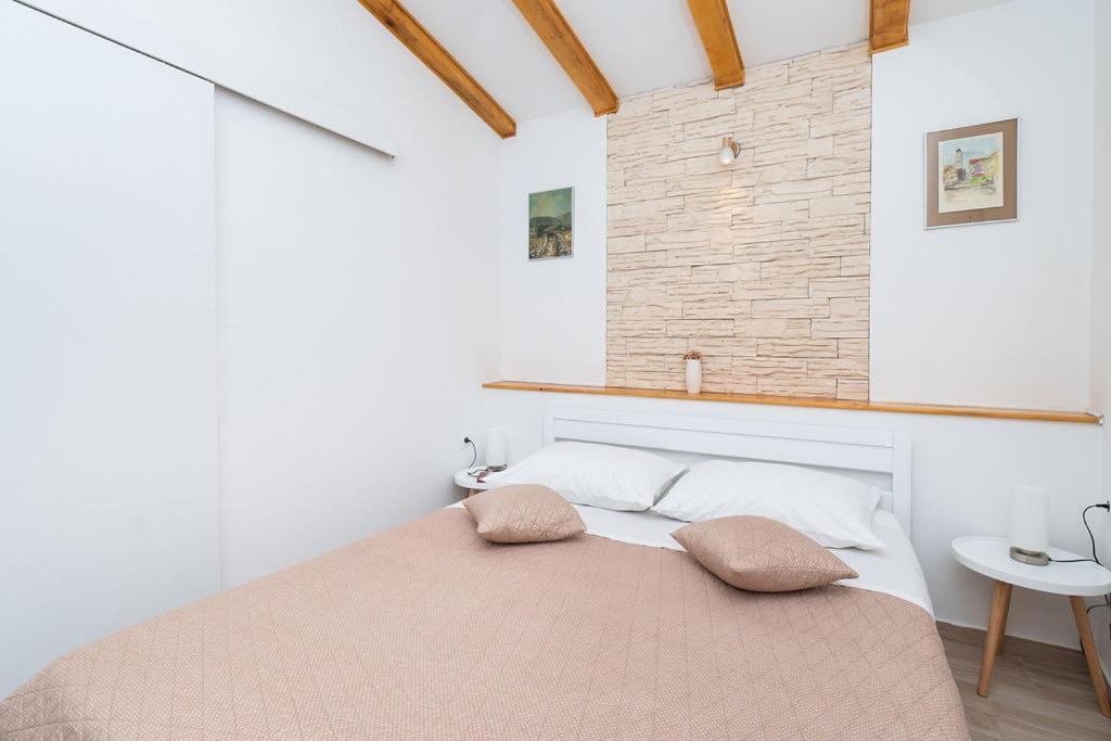 Apartments Janjac Vodice Bagian luar foto