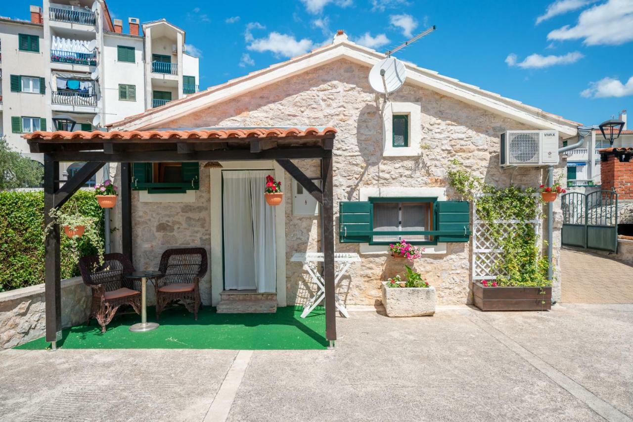 Apartments Janjac Vodice Bagian luar foto