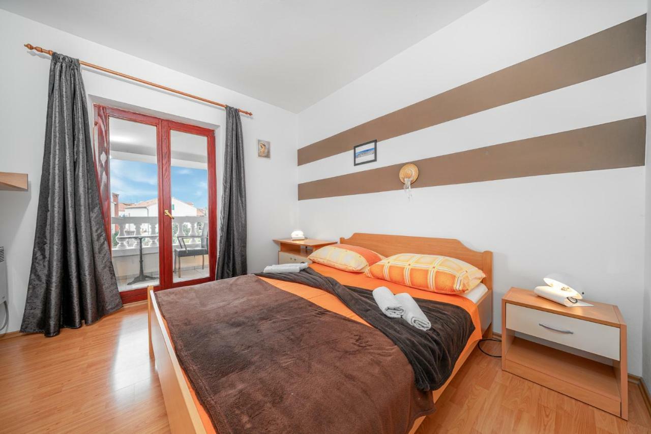 Apartments Janjac Vodice Bagian luar foto